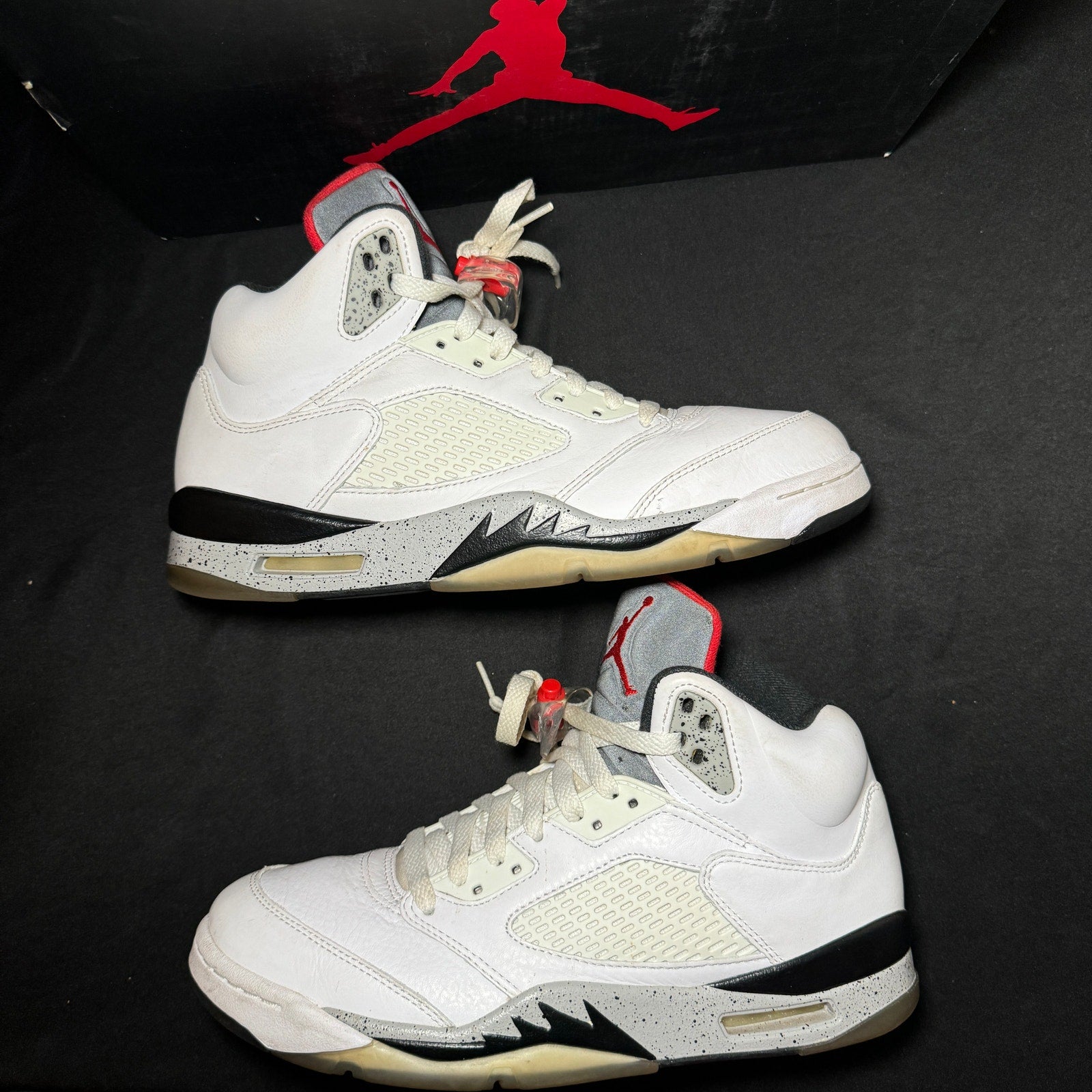 Air Jordan 5 Retro White Cement Men's Shoes - Size 9.5