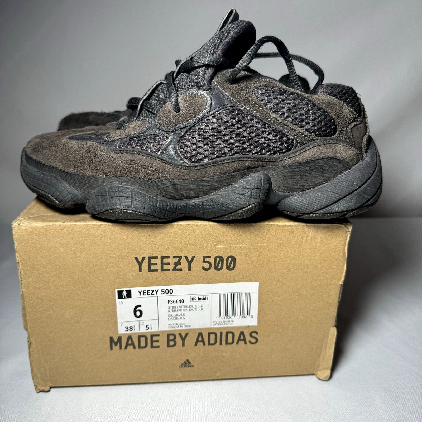 Adidas Yeezy 500 Utility Black 2018 Kids Shoes - Size 6