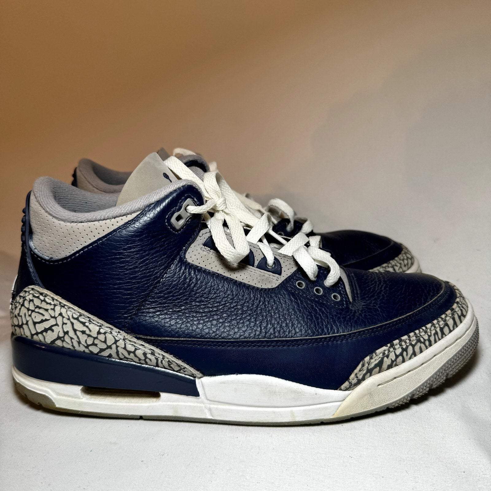 Air Jordan 3 Retro Georgetown Men's Shoes - Size 11