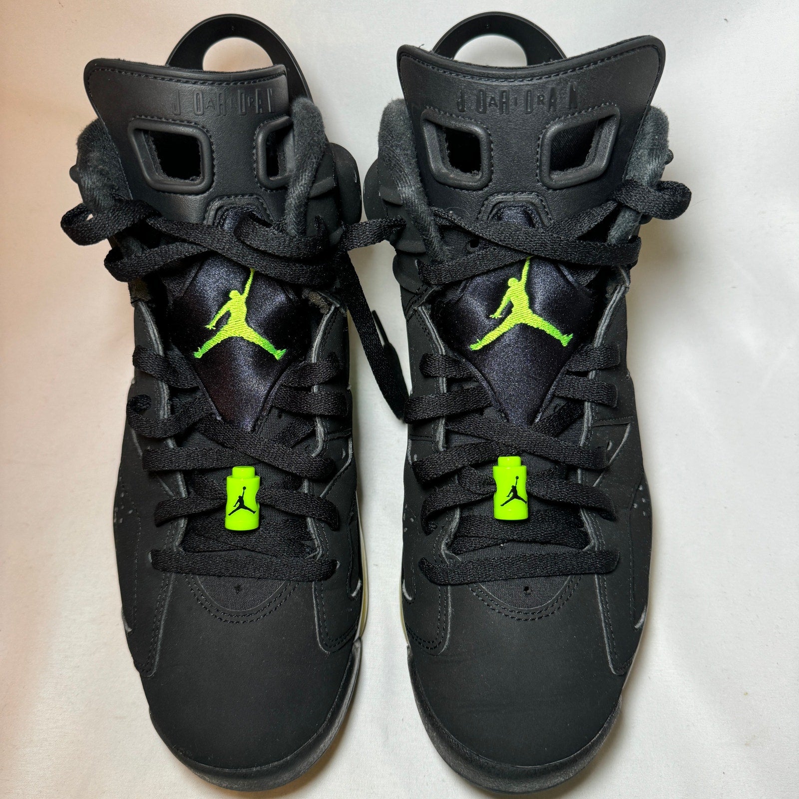 Air Jordan 6 Retro Electric Green Men's Shoes - Size 10.5