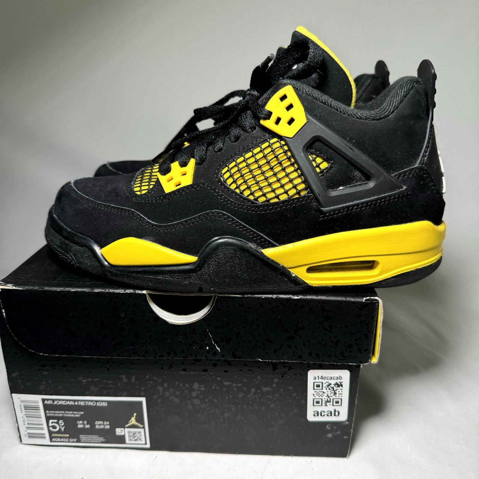 Air Jordan 4 Retro GS Thunder 2023 Kids Shoes - Size 5.5