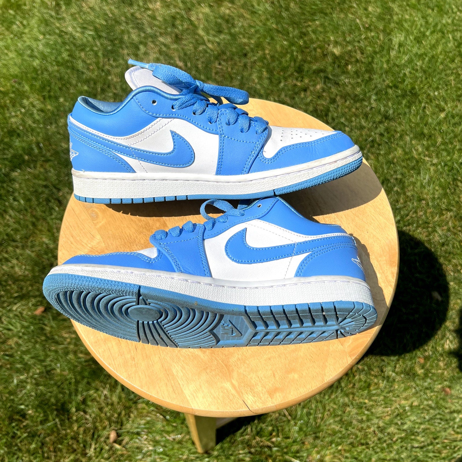 Air Jordan 1 Low UNC Women's Shoes - Size 7