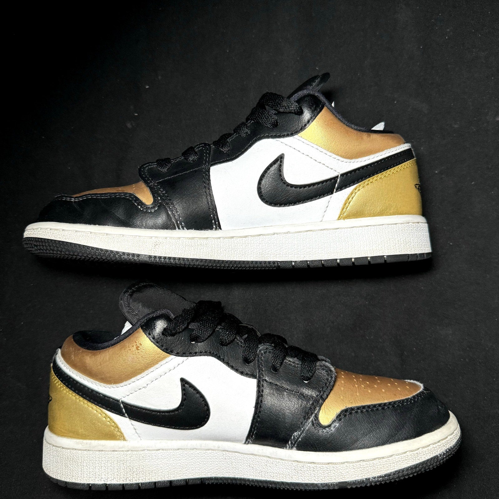 Air Jordan 1 Low GS Gold Toe 2019 Kids Shoes - Size 4.5