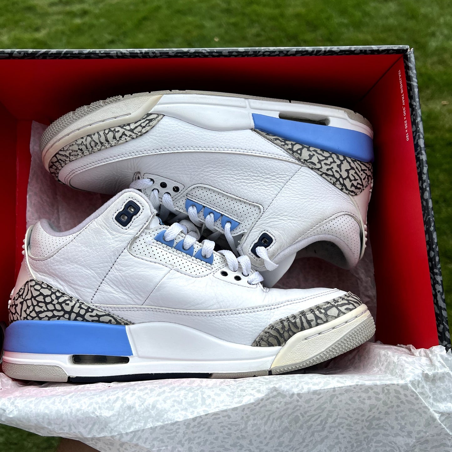 Air Jordan 3 Retro UNC Men's Shoes - Size 8.5