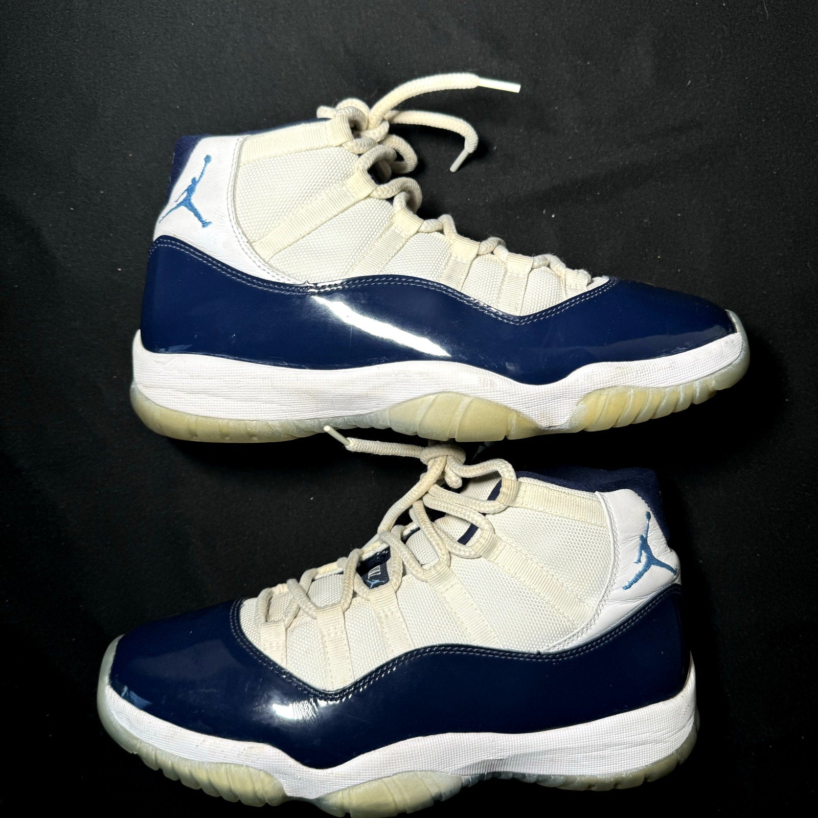 Air Jordan 11 Retro Win Like '82 Men's Shoes - Size 9.5