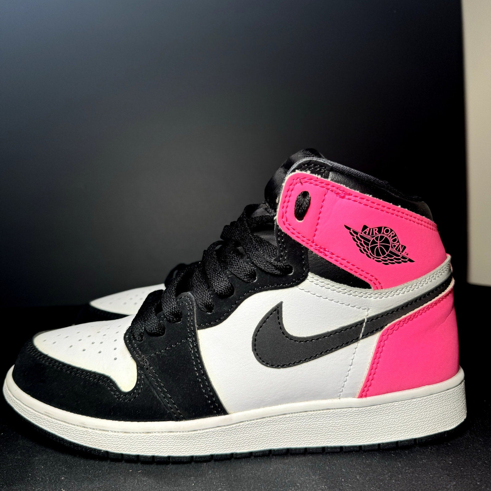 Air Jordan 1 Retro High GG Valentine's Day Kids Shoes - Size 6