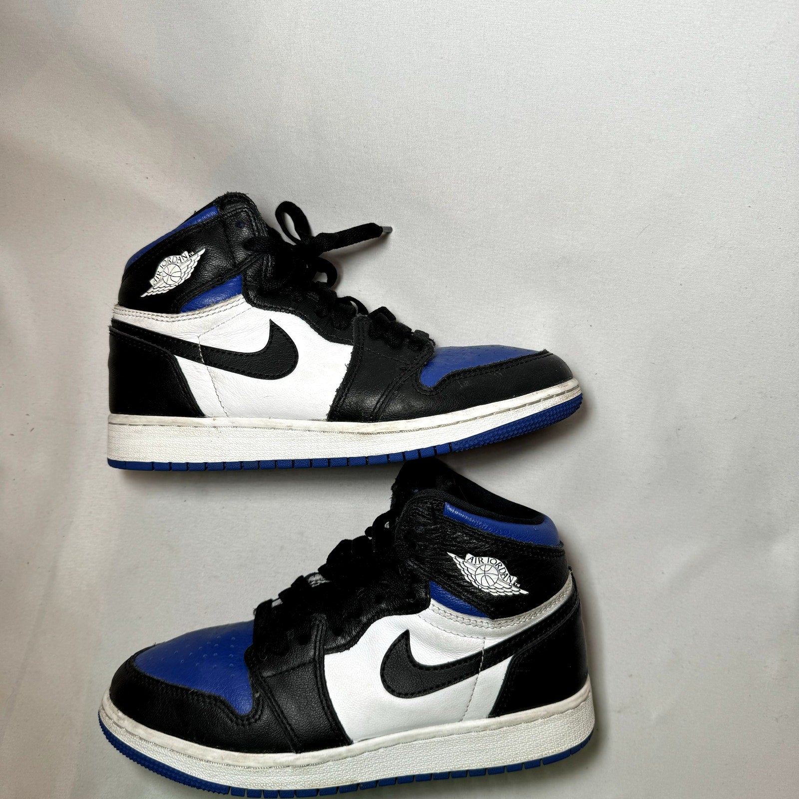 Air Jordan 1 Retro High OG GS Royal Toe Kids Shoes - Size 4