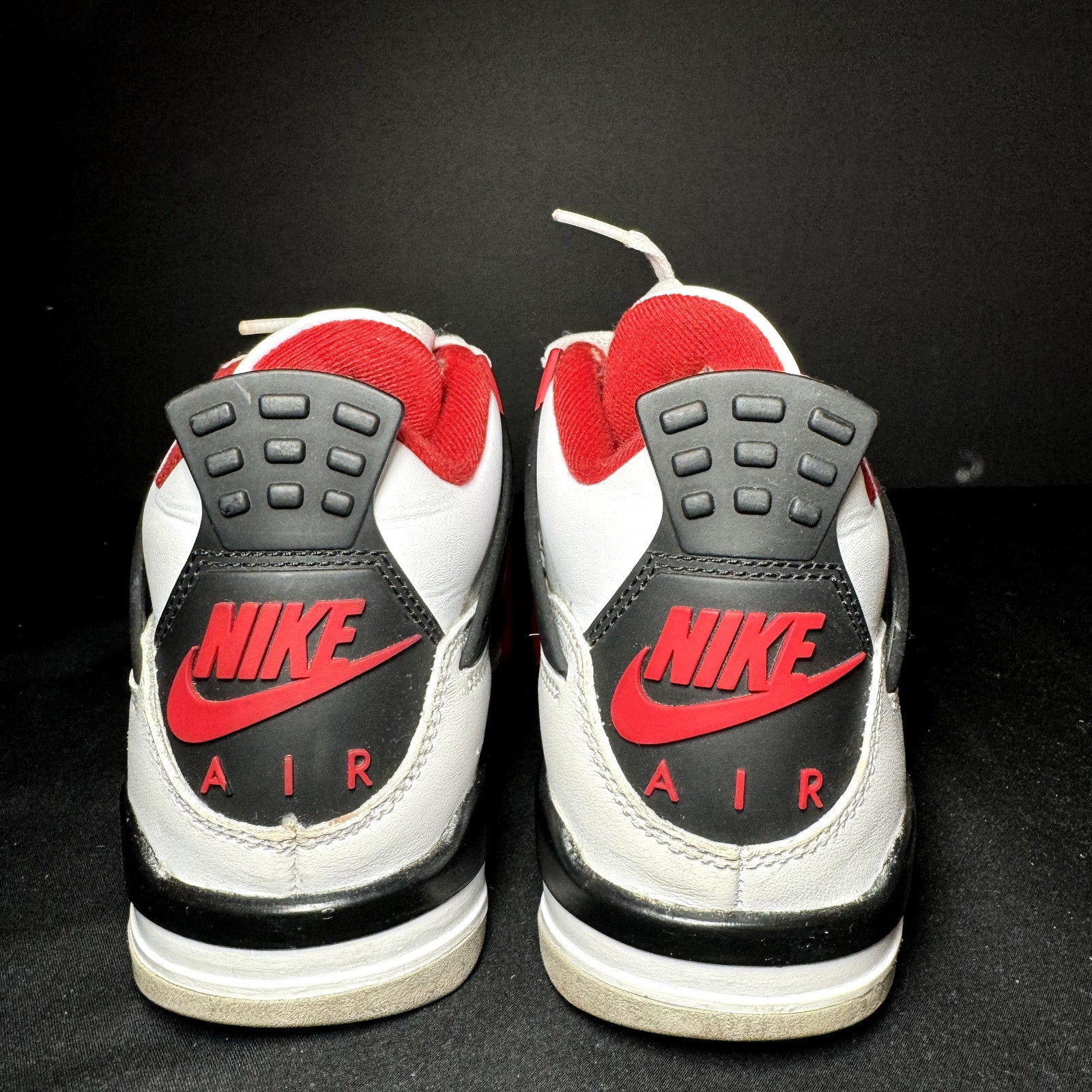 Air Jordan 4 Retro OG Fire Red 2020 Kids Shoes - Size 4.5