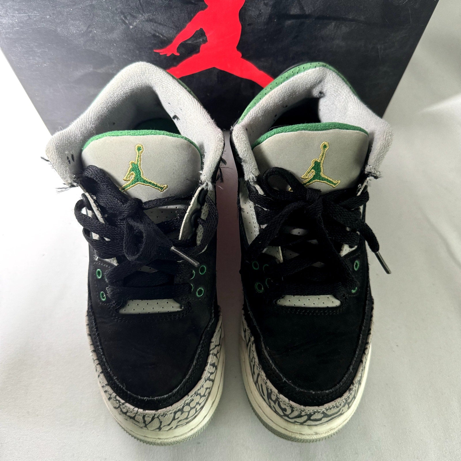 Air Jordan 3 Retro GS Pine Green 2021 Kids Shoes - Size 4