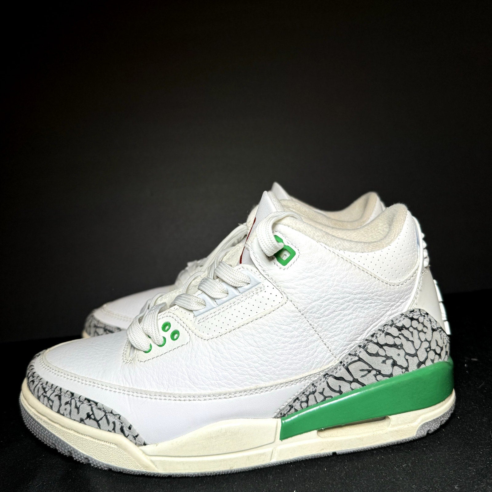 Air Jordan 3 Retro Lucky Green Women's Shoes - Size 7.5