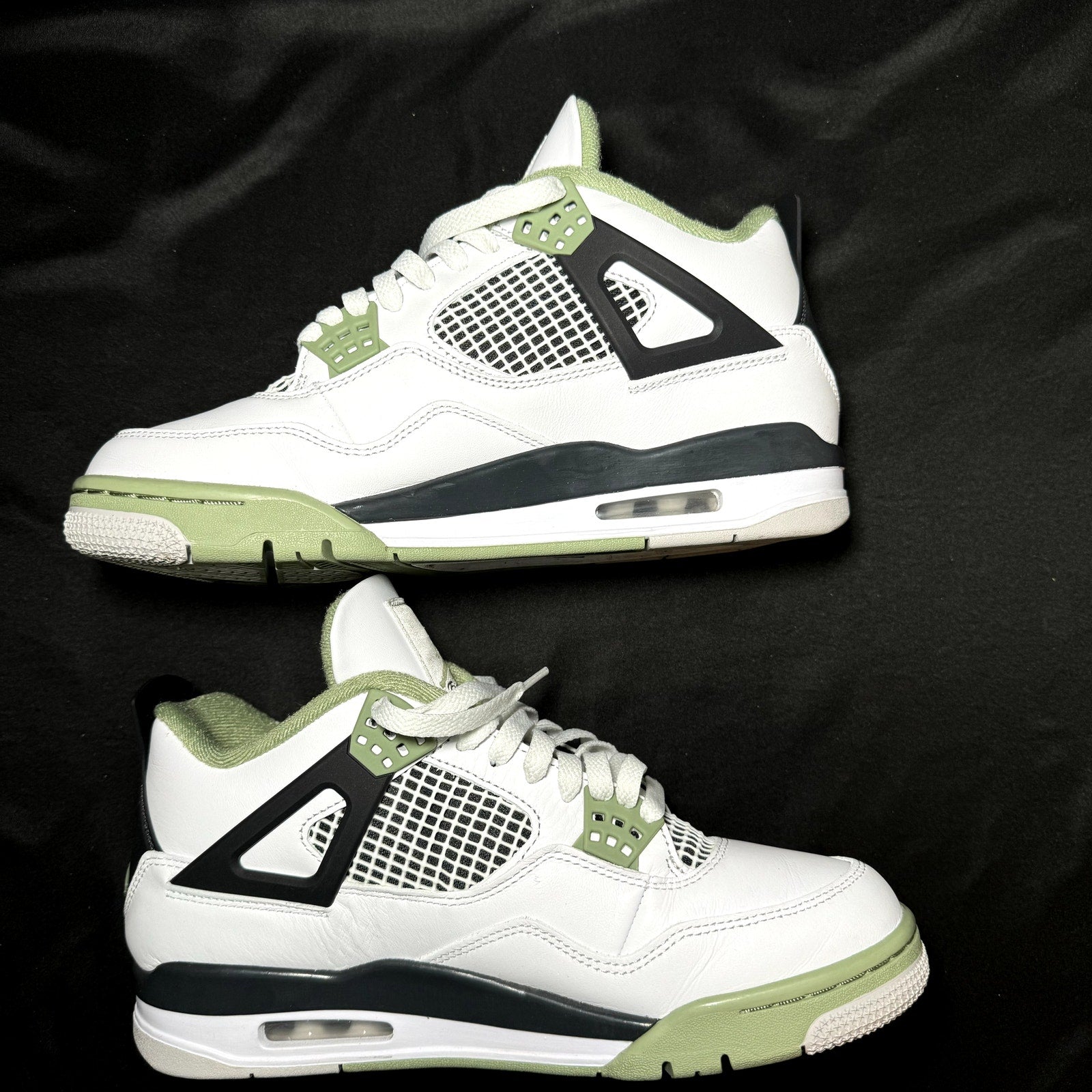 Air Jordan 4 Retro Seafoam Women's Shoes - Size 10