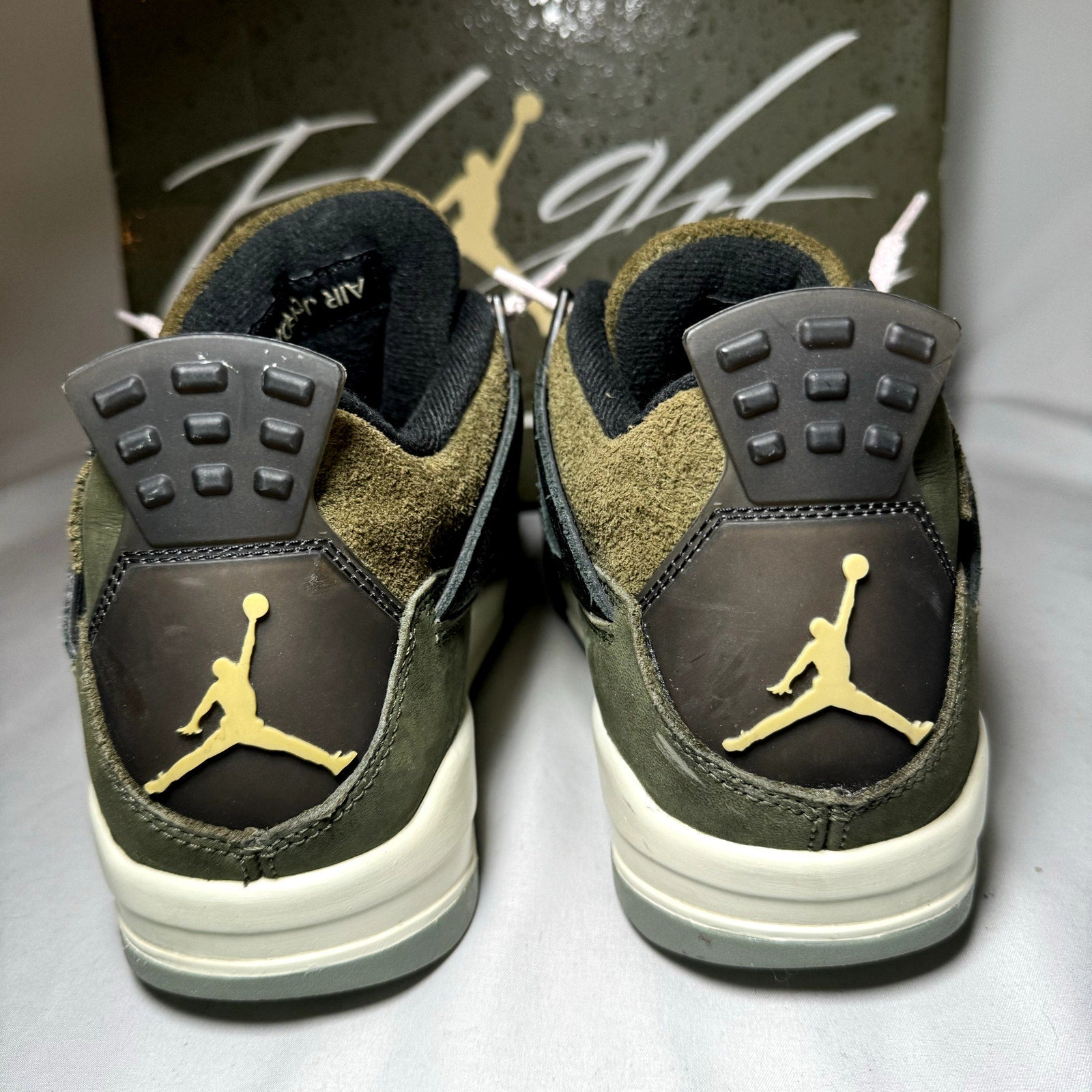 Air Jordan 4 Retro SE Craft Olive Men's Shoes - Size 9.5