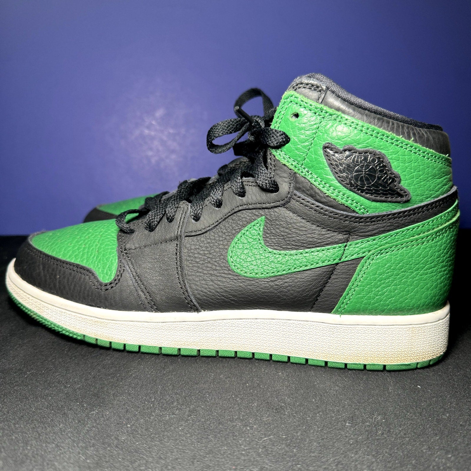 Air Jordan 1 Retro High OG GS Pine Green 2.0 Kids Shoes - Size 7