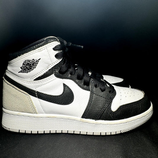 Air Jordan 1 Retro High OG GS Stage Haze Kids Shoes - Size 5