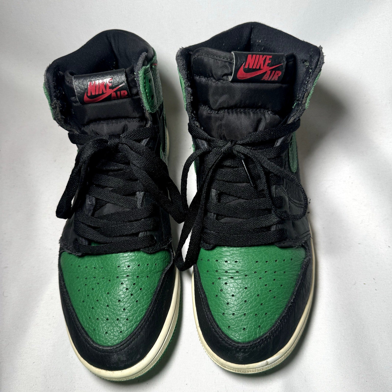 Air Jordan 1 Retro High OG GS Pine Green 2.0 Kids Shoes - Size 7