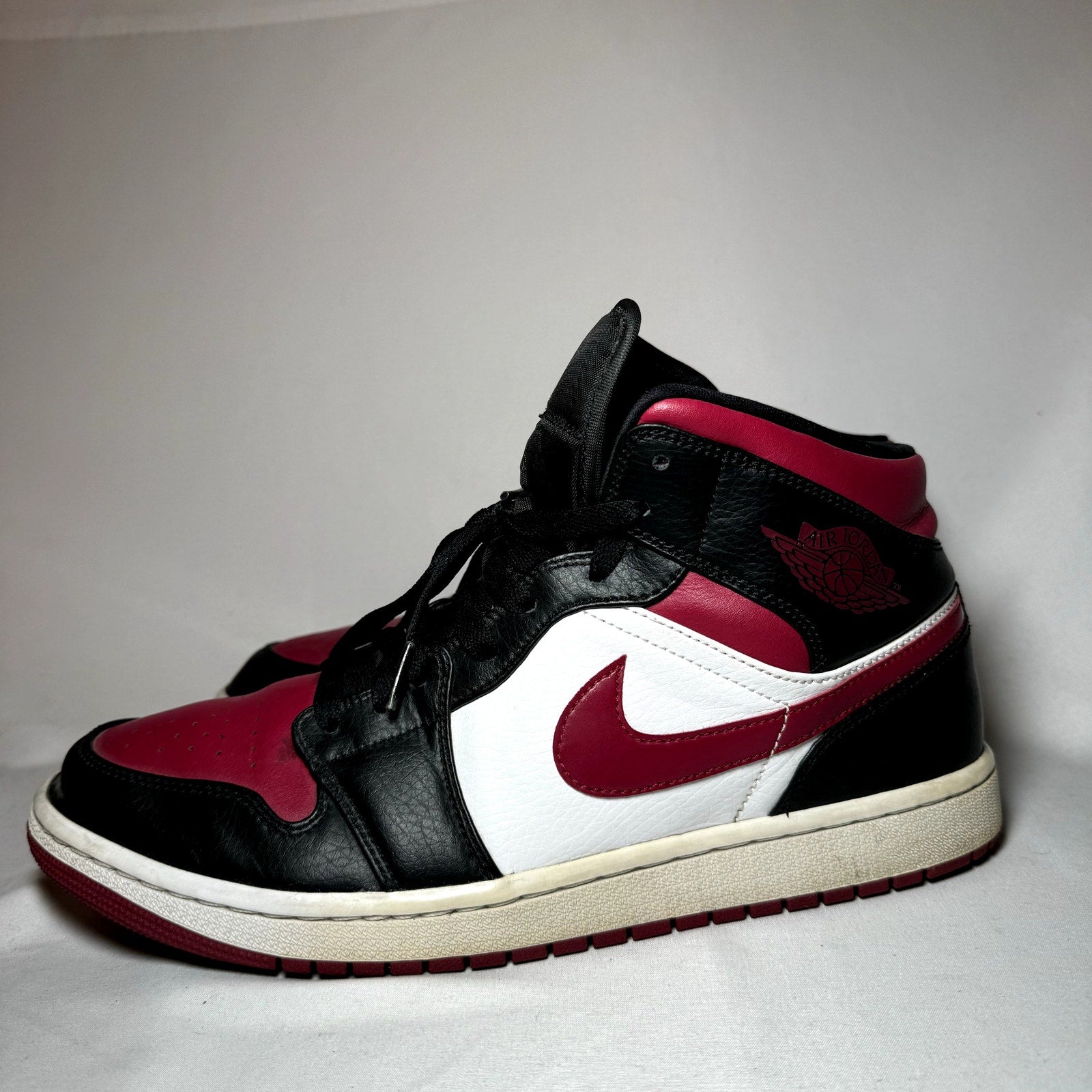 Air Jordan 1 Mid Noble Red Men's Shoes - Size 11