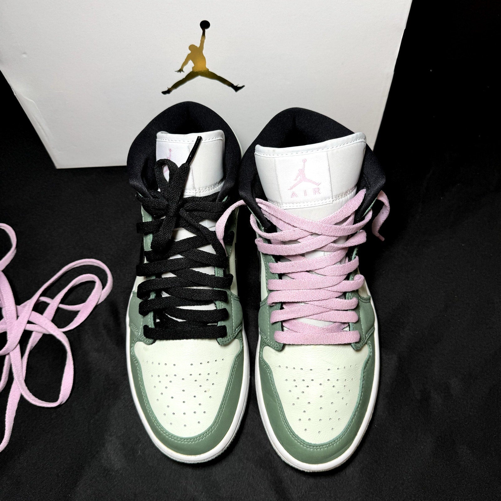 Air Jordan 1 Mid SE Dutch Green Women's Shoes - Size 8.5