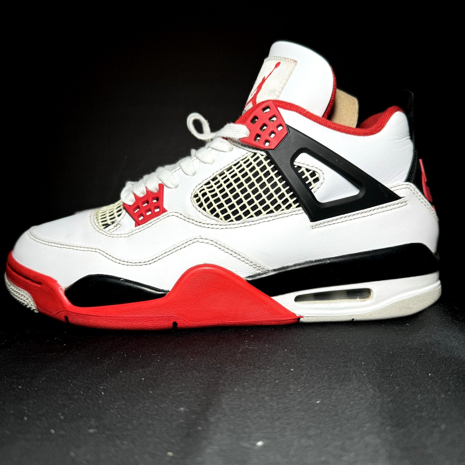 Air Jordan 4 Retro OG Fire Red 2020 Men's Shoes - Size 9.5