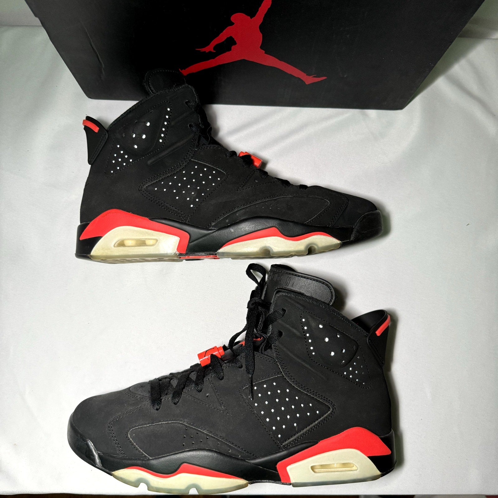 Air Jordan 6 Retro Infrared 2019 Men's Shoes - Size 10