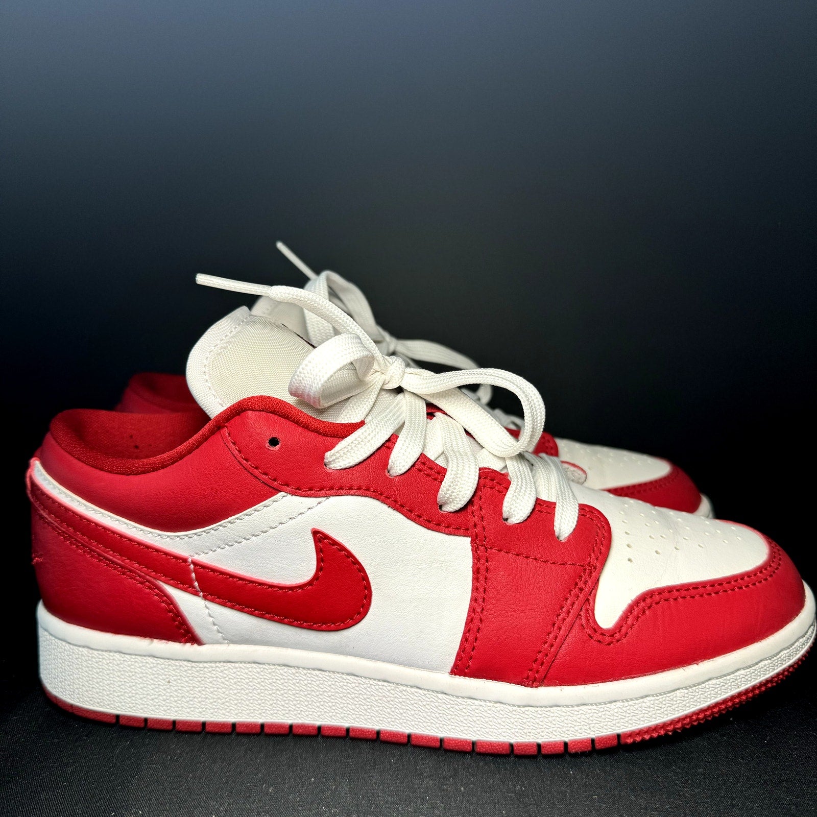 Air Jordan 1 Low GS Gym Red Kids Shoes - Size 4.5