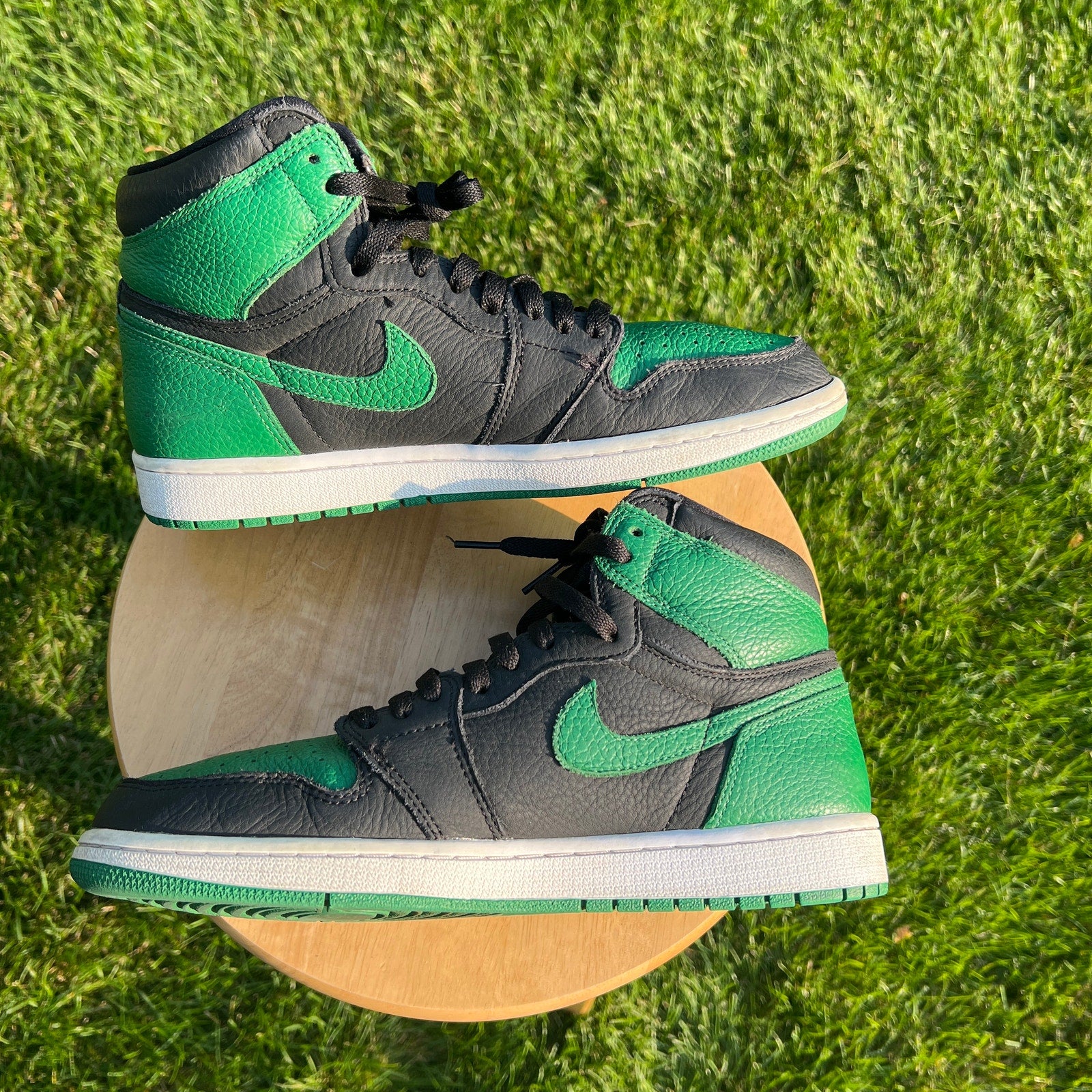 Air Jordan 1 Retro High OG Pine Green 2.0 Men's Shoes - Size 10