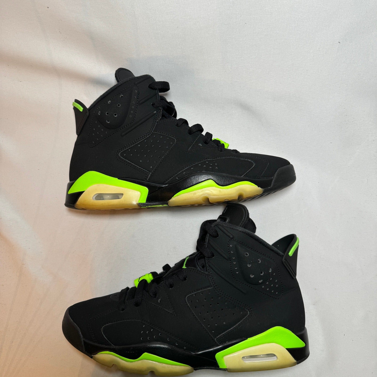 Air Jordan 6 Retro Electric Green Men's Shoes - Size 10.5