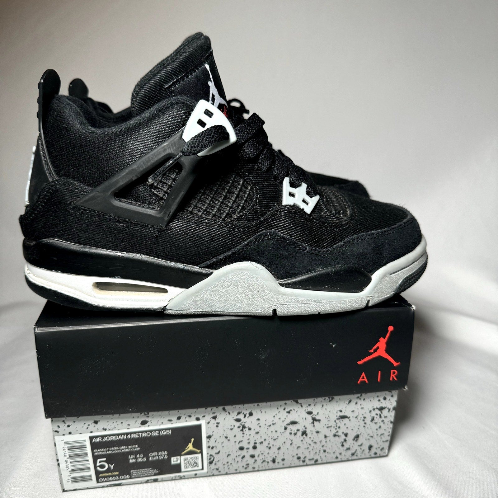 Air Jordan 4 Retro SE GS Black Canvas Kids Shoes - Size 5