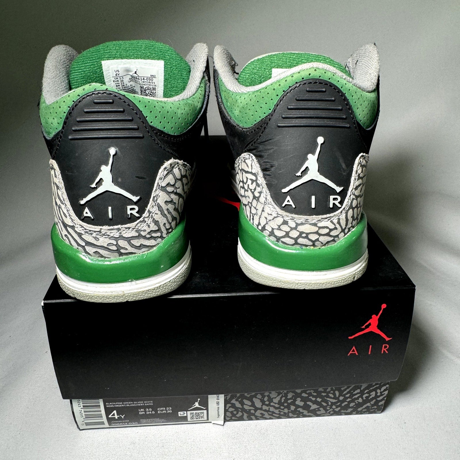 Air Jordan 3 Retro GS Pine Green 2021 Kids Shoes - Size 4