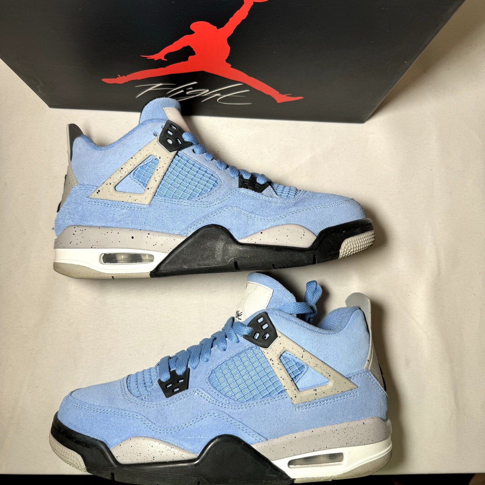 Air Jordan 4 Retro GS University Blue Kids Shoes - Size 6.5