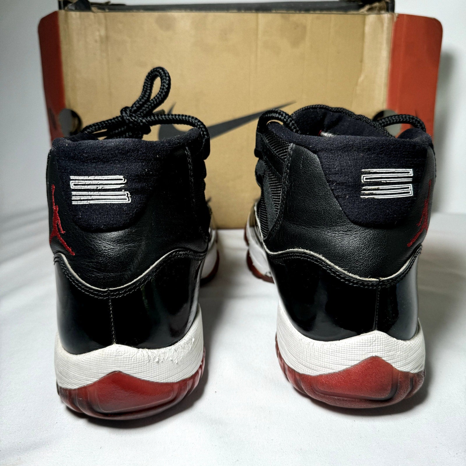 Air Jordan 11 Retro Bred 2019 Men's Shoes - Size 9.5