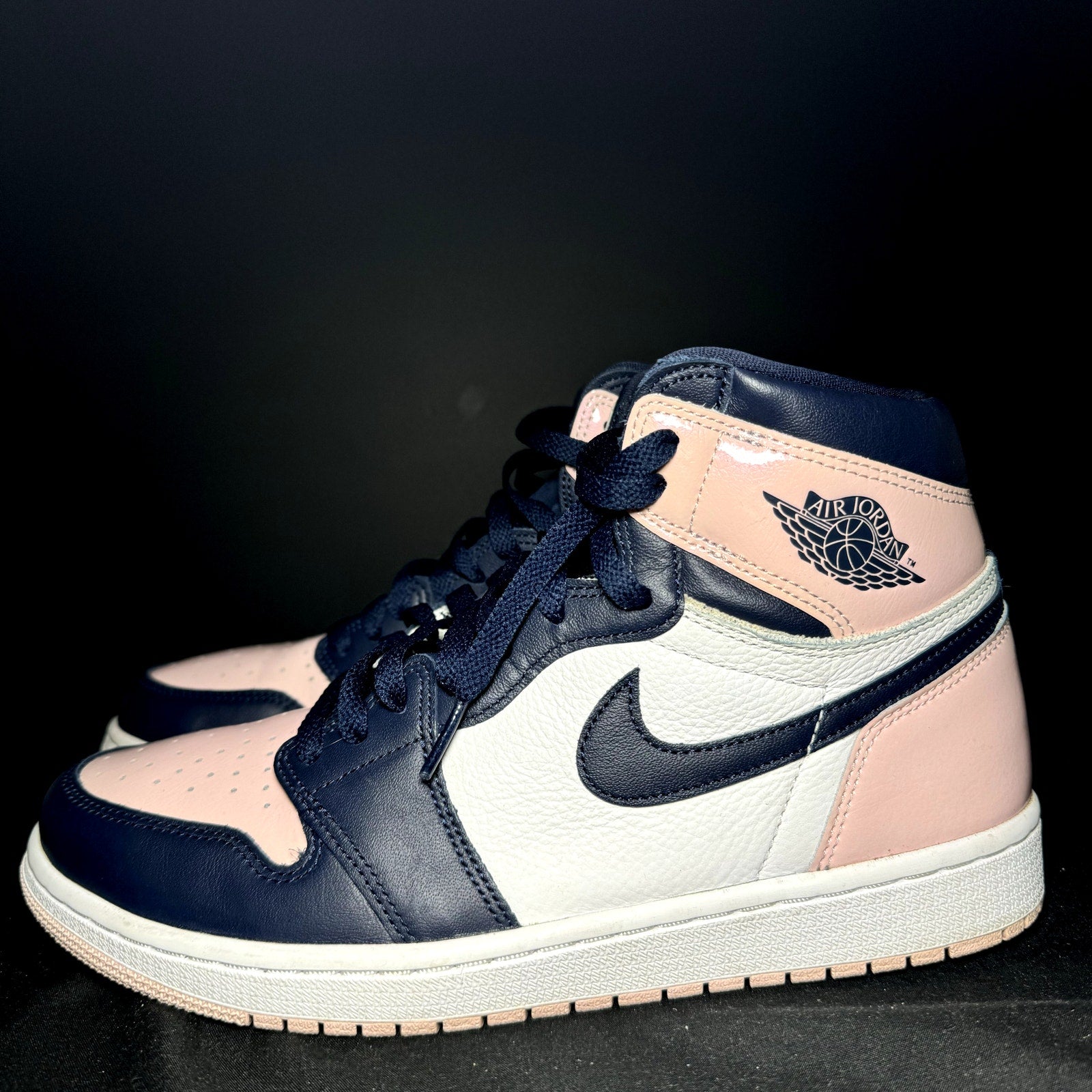 Air Jordan 1 Retro High OG SE Bubble Gum Women's Shoes - Size 10