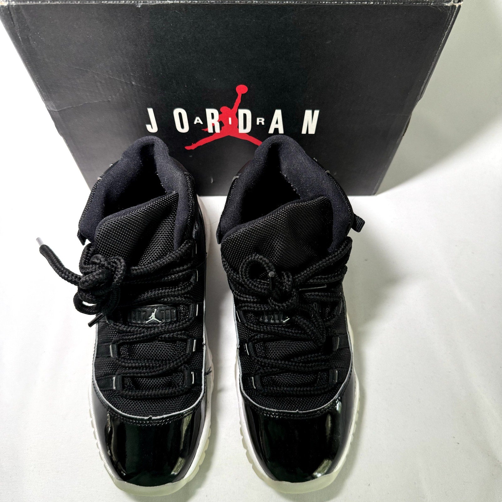 Air Jordan 11 Retro GS Jubilee / 25th Anniversary 2020 Kids Shoes - Size 5