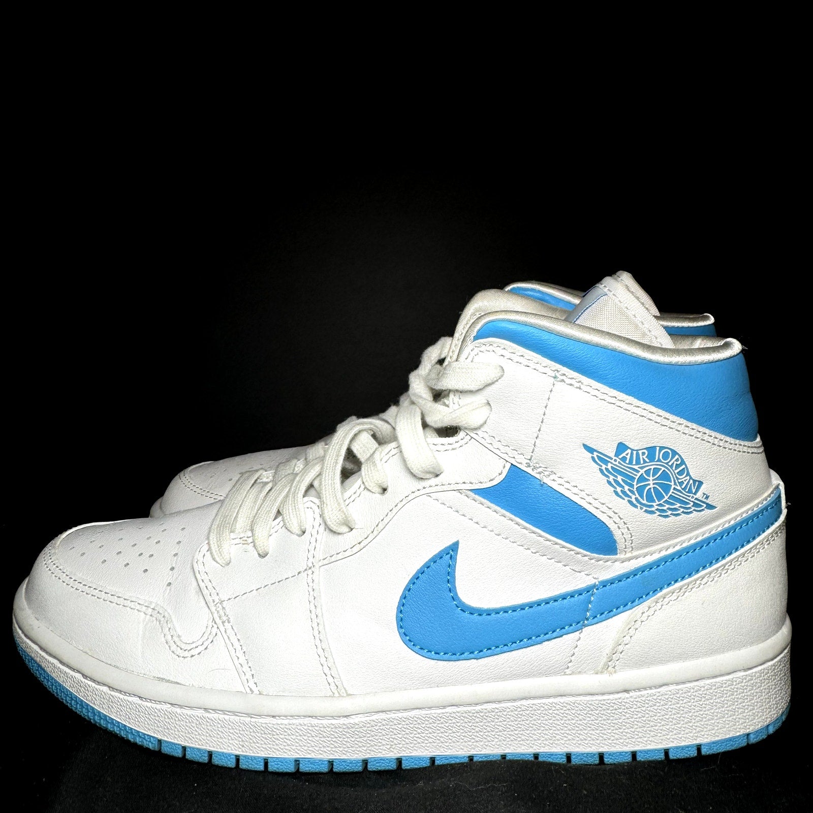 Air Jordan 1 Mid UNC Women's Shoes - Size 10