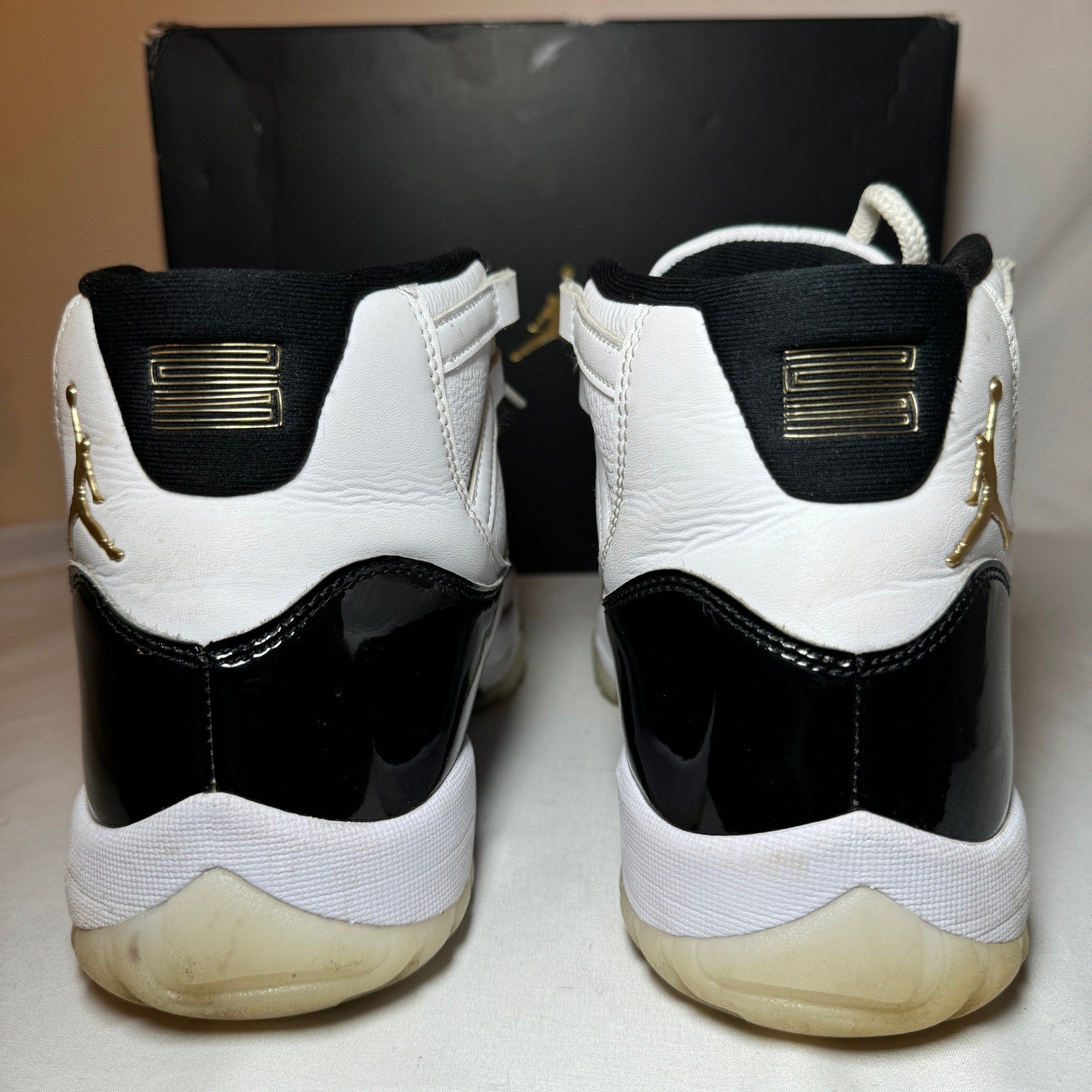 Air Jordan 11 Retro Gratitude / Defining Moments Men's Shoes - Size 10