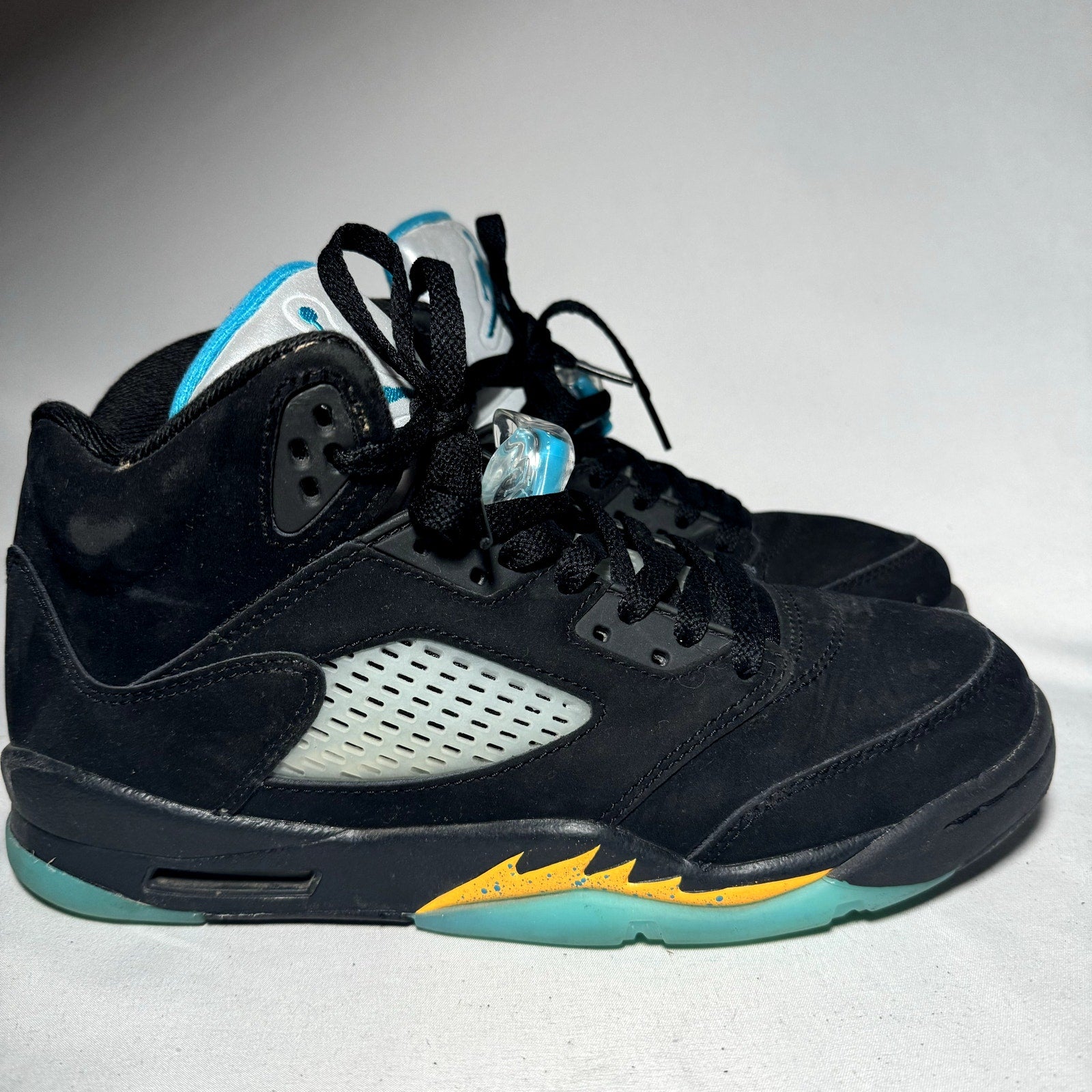 Air Jordan 5 Retro GS Aqua Kids Shoes - Size 7