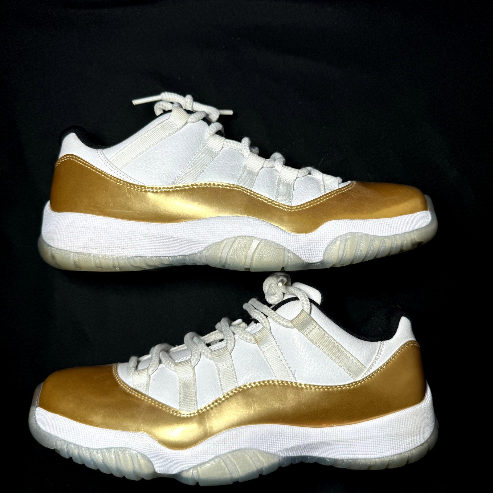 Air Jordan 11 Retro Low Closing Ceremony Men's Shoes - Size 8.5