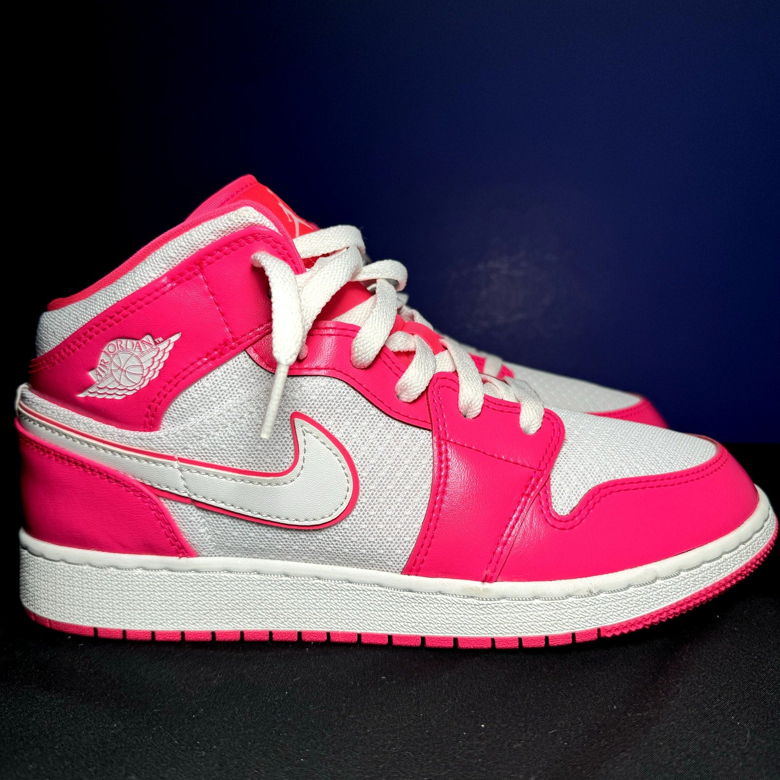 Air Jordan 1 Mid GS Hyper Pink Kids Shoes - Size 7