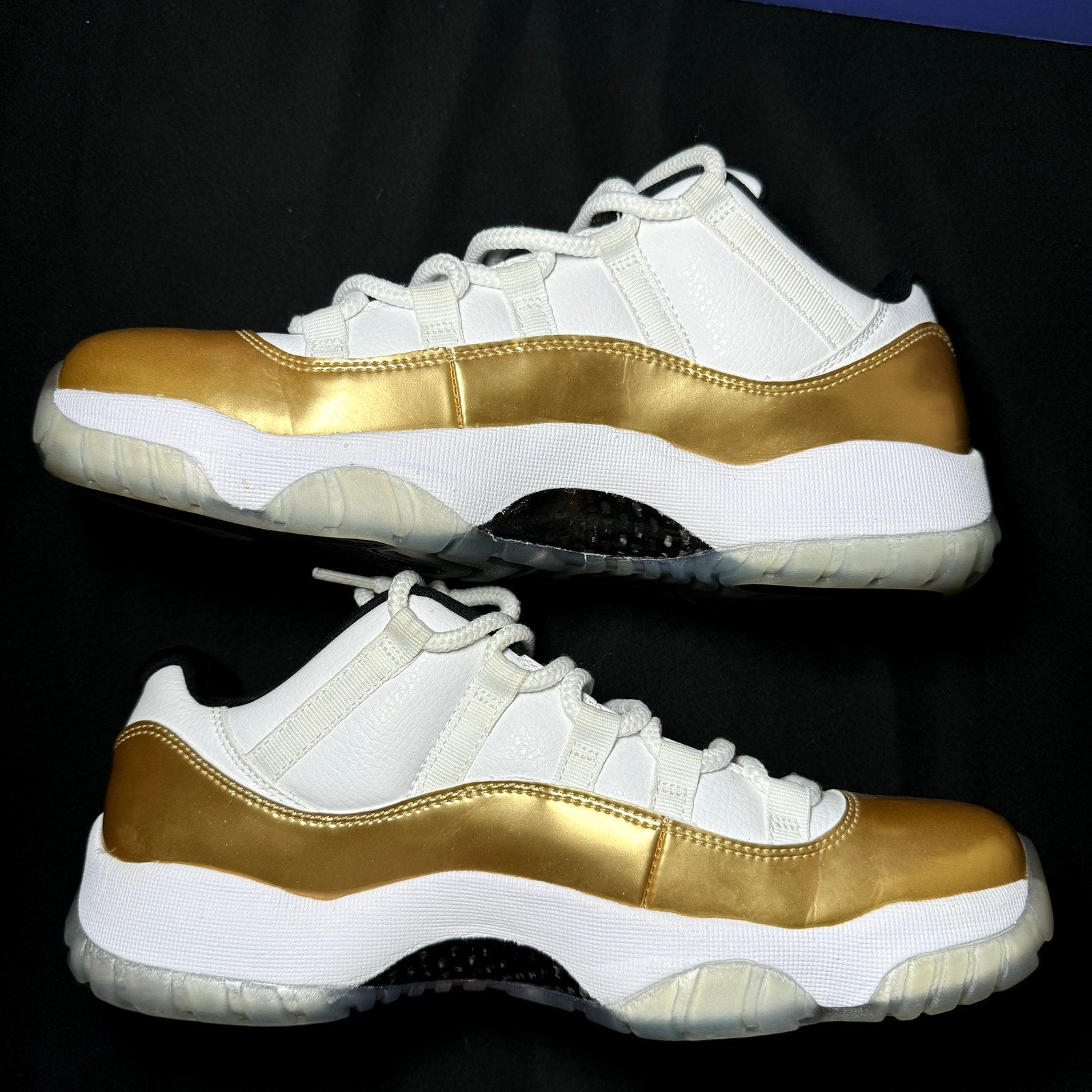 Air Jordan 11 Retro Low Closing Ceremony Men's Shoes - Size 9