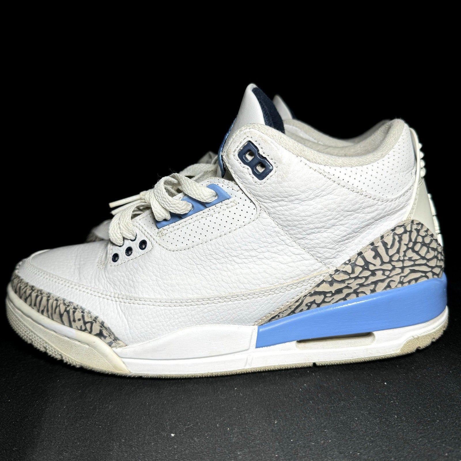 Air Jordan 3 Retro UNC Men's Shoes - Size 8.5