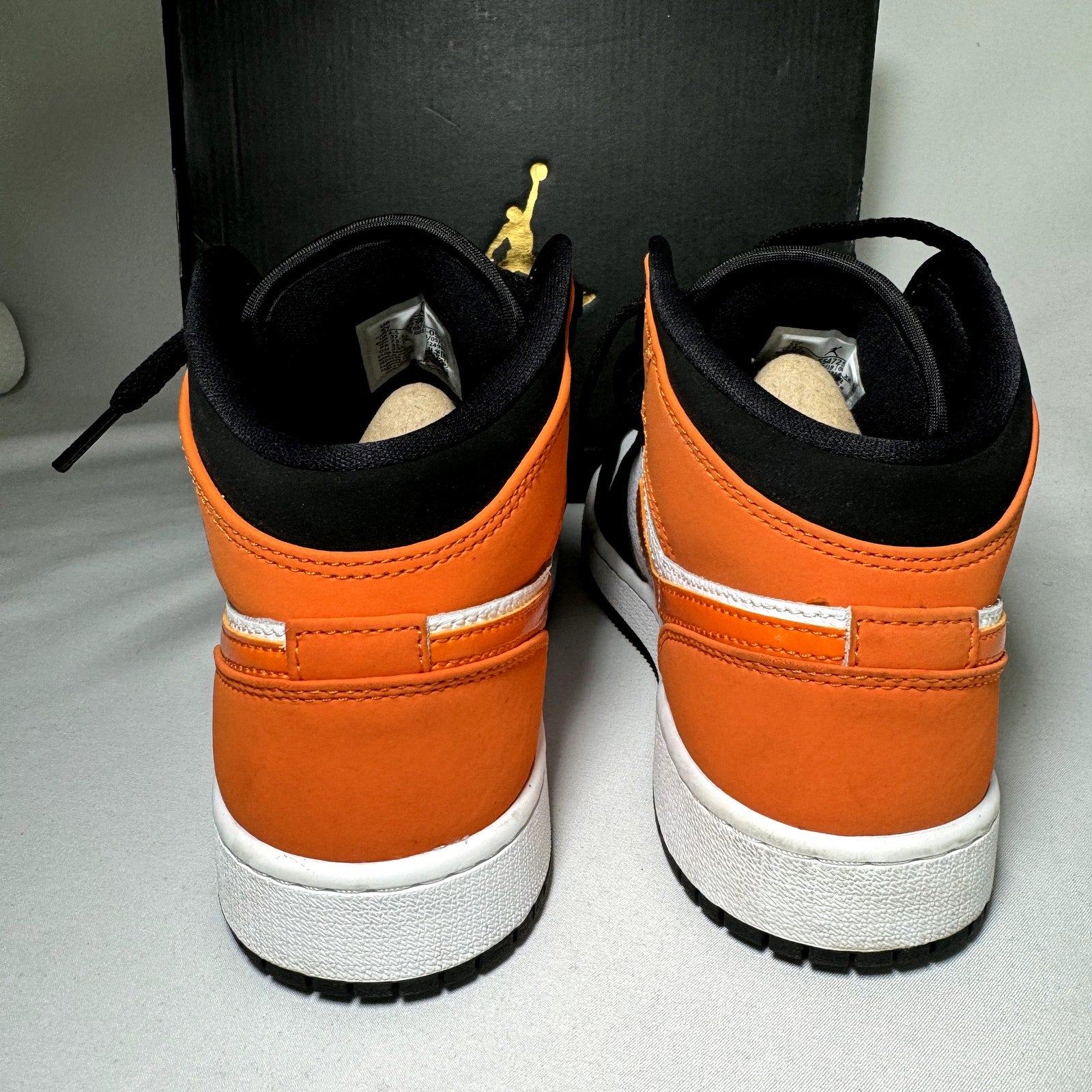 Air Jordan 1 Mid GS Shattered Blackboard 2019 Kids Shoes - Size 5