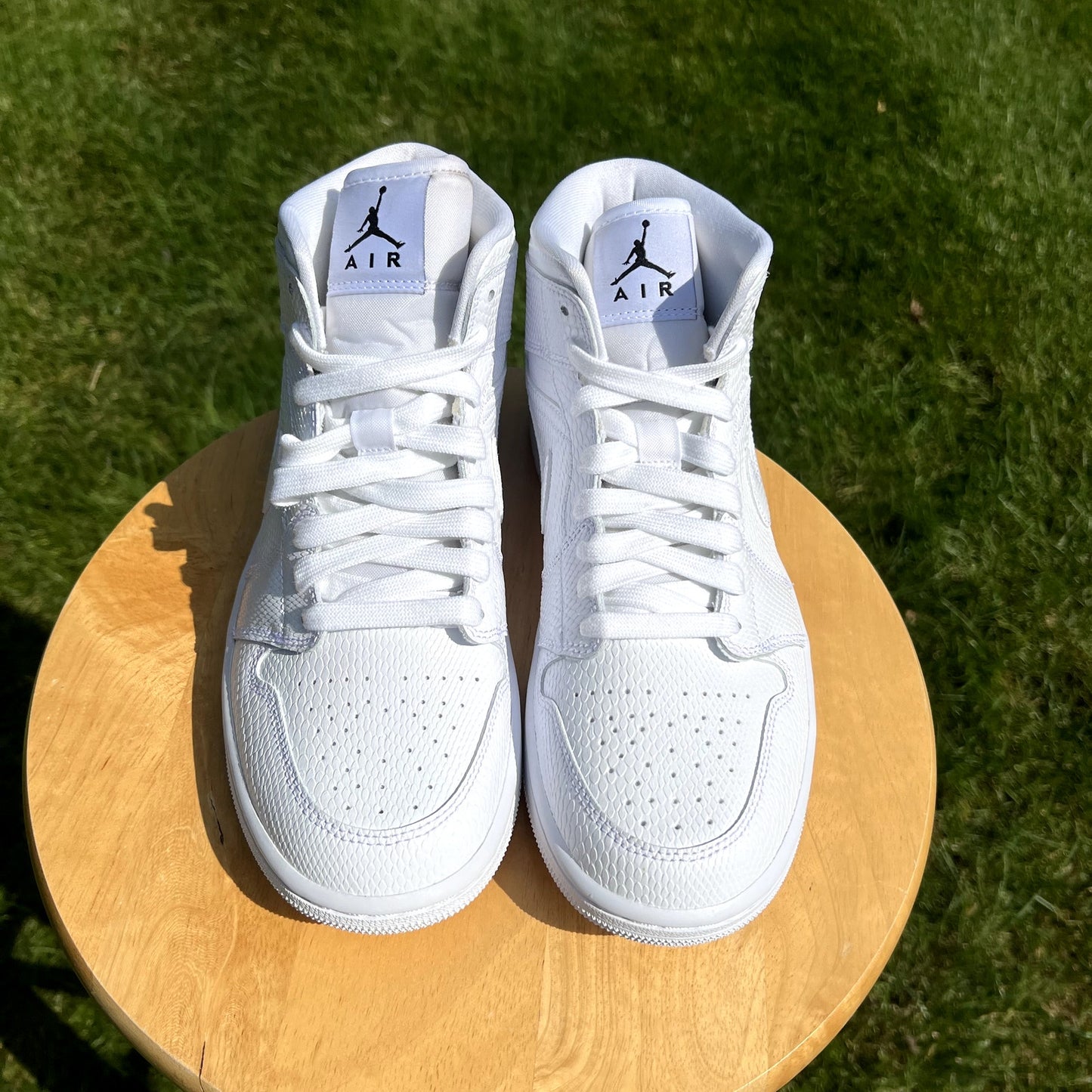 Wmns Air Jordan 1 Mid White Snakeskin Women's Shoes - Size 8