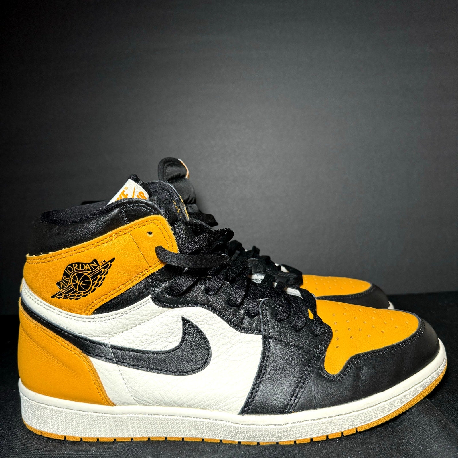 Air Jordan 1 Retro High OG Yellow Toe Men's Shoes - Size 13