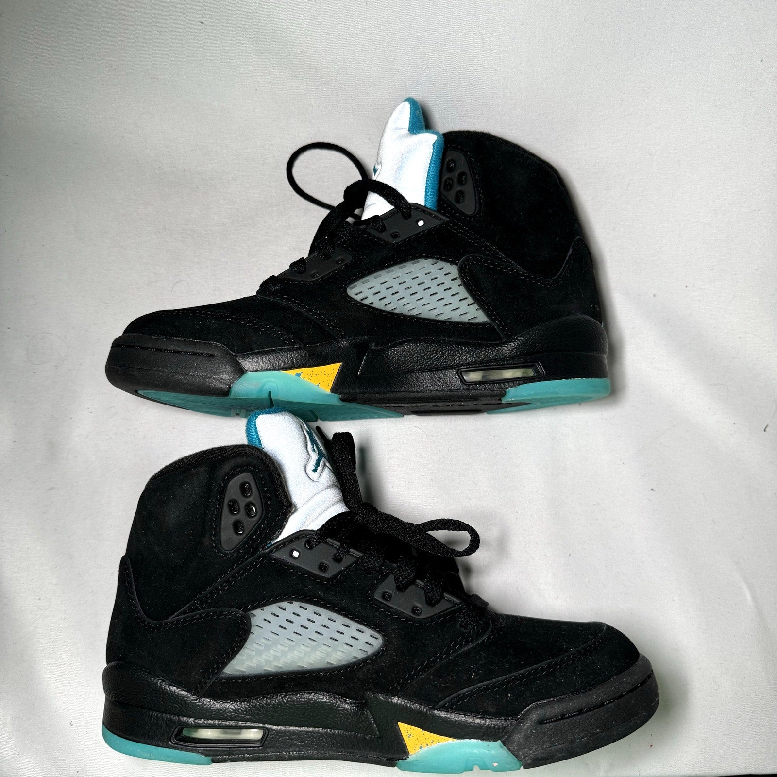 Air Jordan 5 Retro GS Aqua Kids Shoes - Size 4