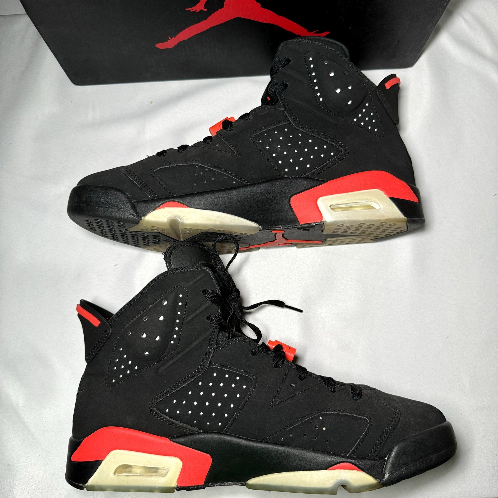 Air Jordan 6 Retro Infrared 2019 Men's Shoes - Size 10