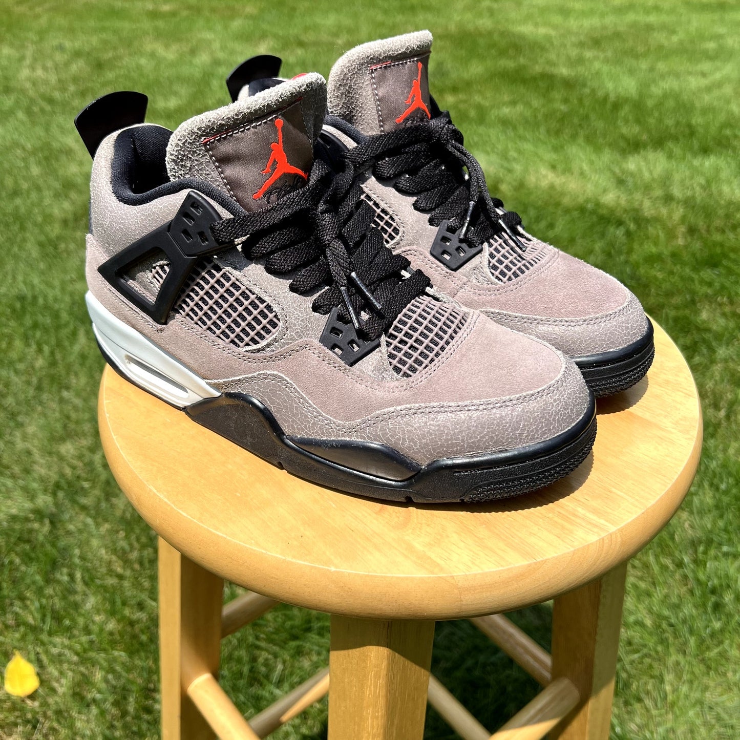 Air Jordan 4 Retro GS Taupe Haze Men's Shoes - Size 7