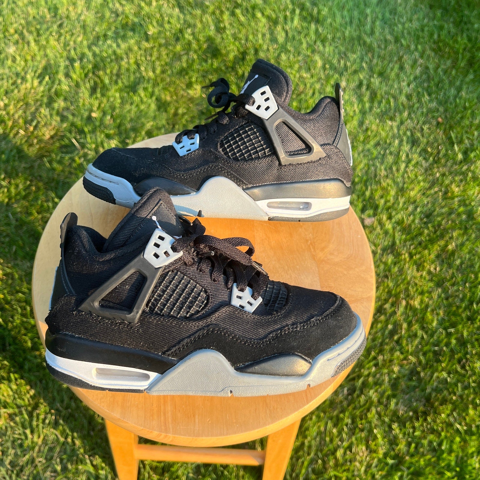 Air Jordan 4 Retro SE GS Black Canvas Kids Shoes - Size 4.5