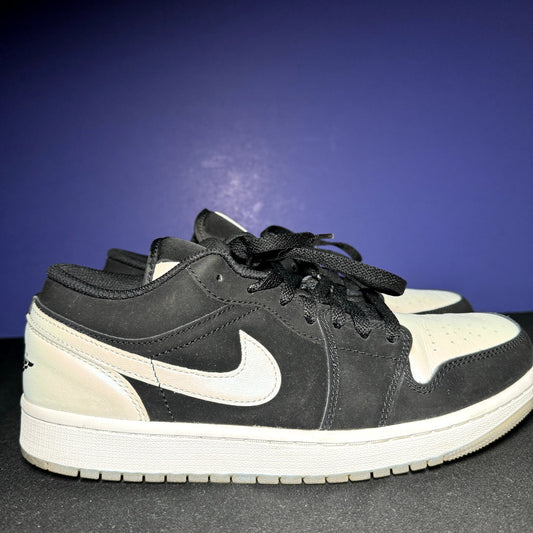 Air Jordan 1 Low SE Diamond Men's Shoes - Size 9.5