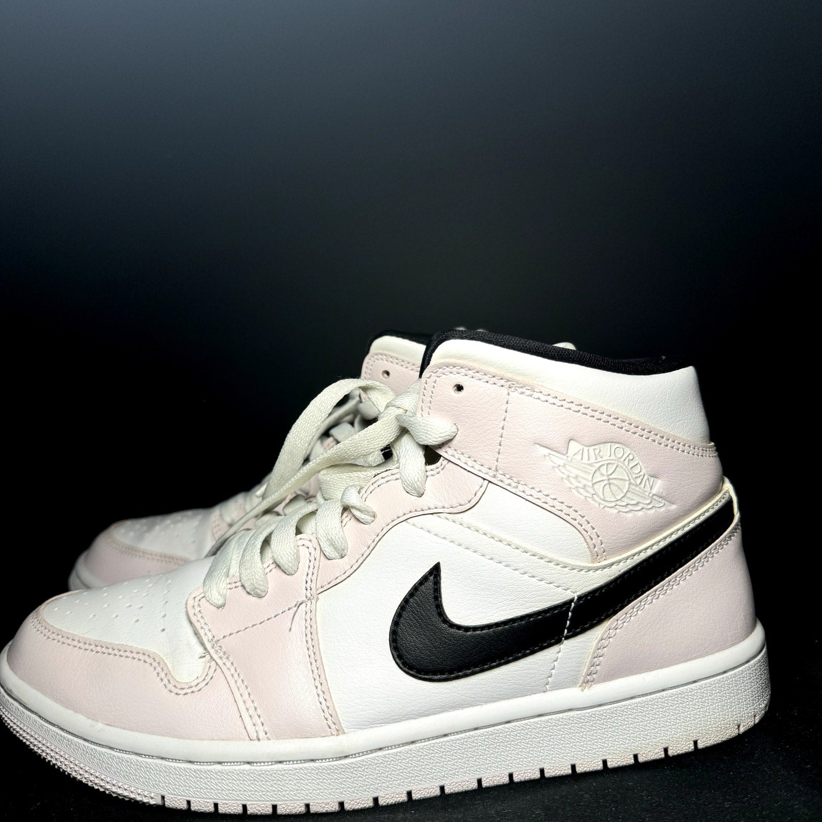 Air Jordan 1 Mid Barely Rose Women's Shoes - Size 9