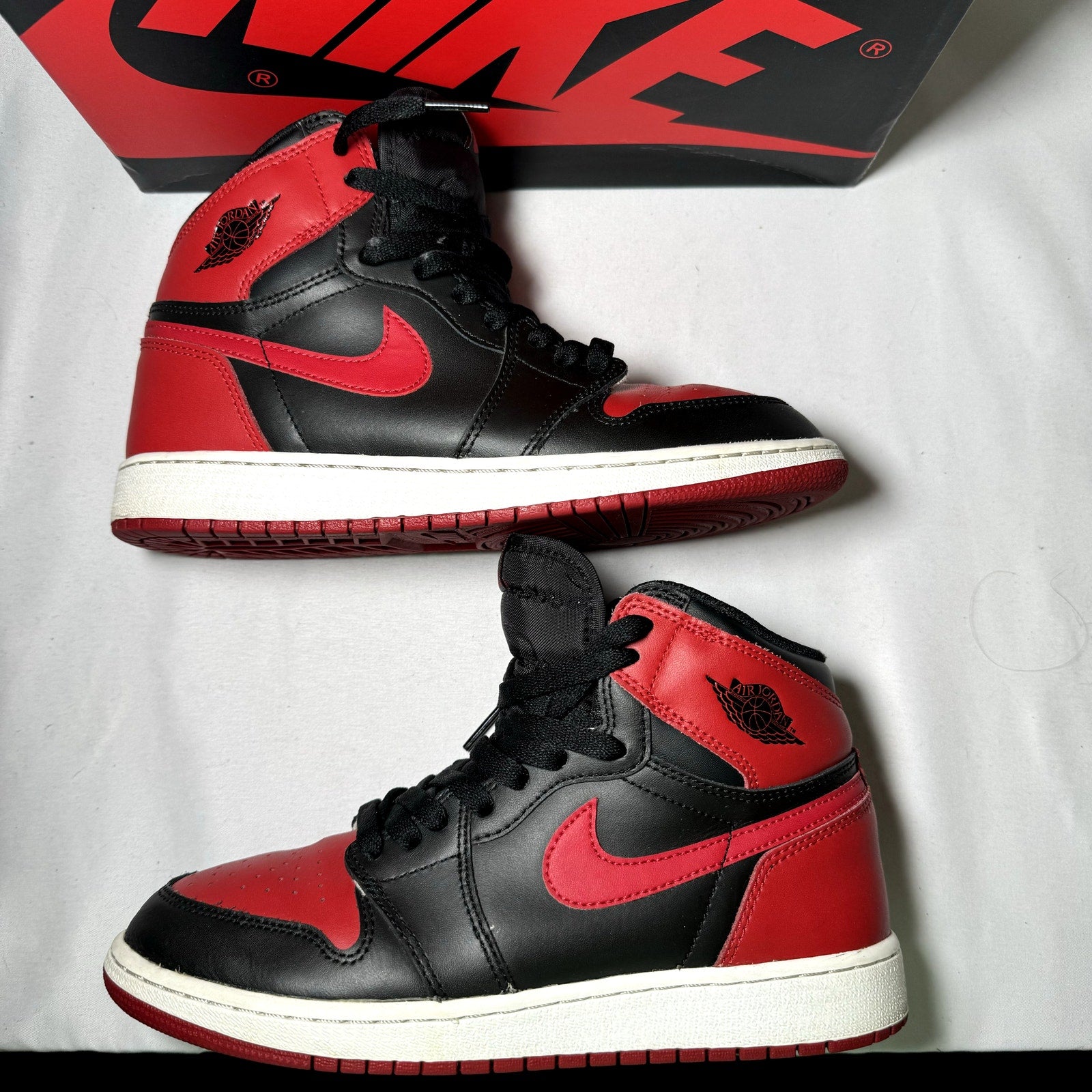 Air Jordan 1 Retro High OG GS Banned 2016 Kids Shoes - Size 6.5