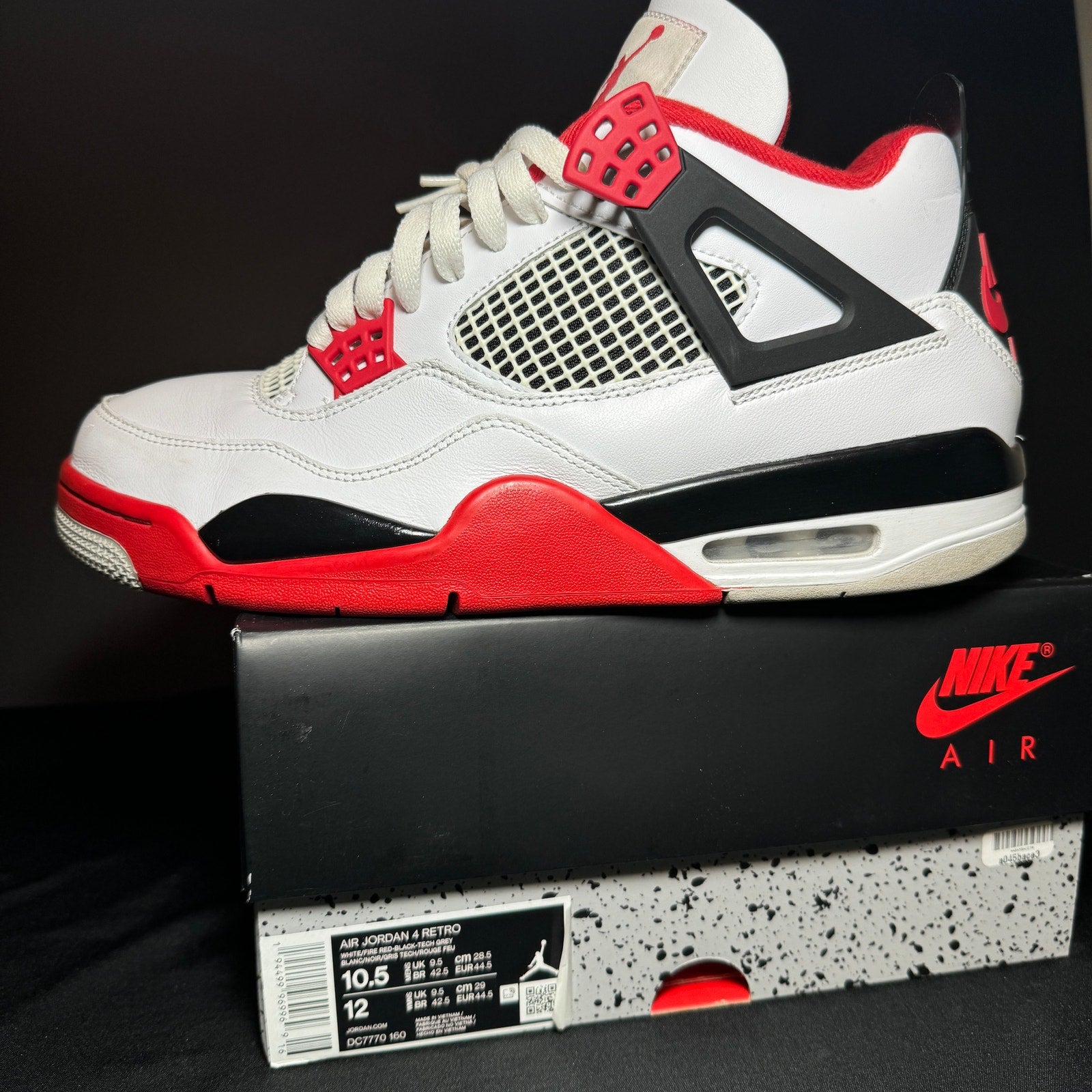 Air Jordan 4 Retro OG Fire Red 2020 Men's Shoes - Size 10.5